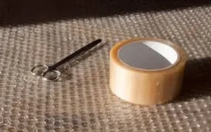 How To Bubble Wrap Your Home Windows For Heat Retention 4 Read more about the article How To Bubble Wrap Your Home Windows For Heat Retention