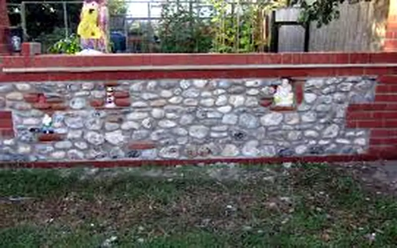 The 101 Ultimate Guide to Best Garden Fencing 4 stane wall